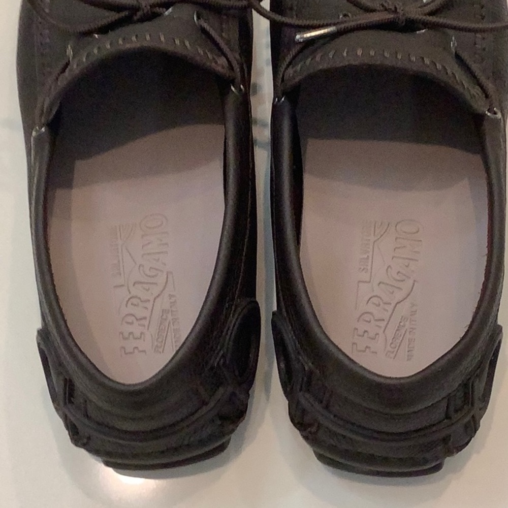 Men's  Salvatore Ferragamo like new - Picture 7 of 16